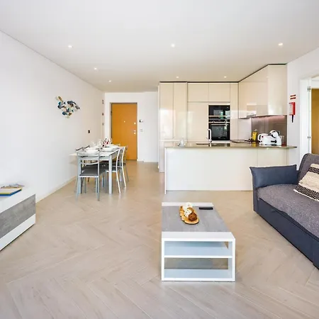 Apartment Porlamar Quarteira
